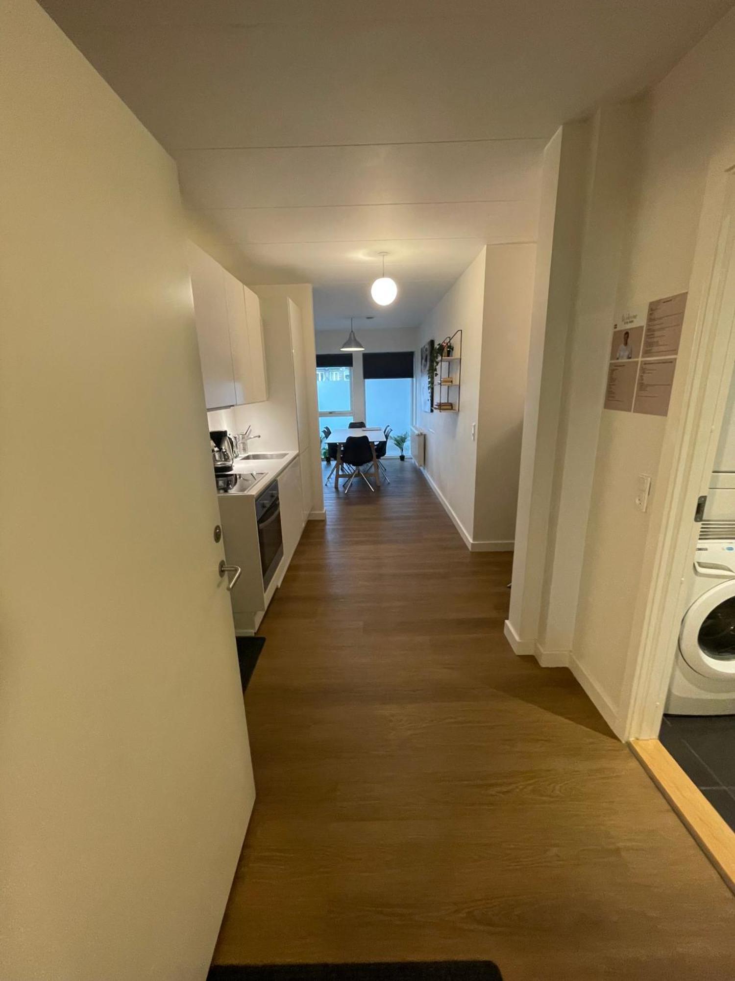 Modern Central Apt With Rooftop, Privat Balcony, & Free Parking,Next To Aarhus Attractions Exterior foto